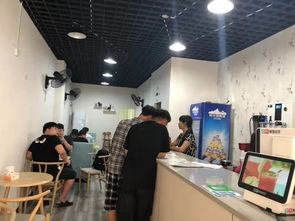 郴州职业技术学院后街旺铺转让,合适早餐店 饮品 麻辣烫 眼镜店 理发店 串串 卤味小吃等