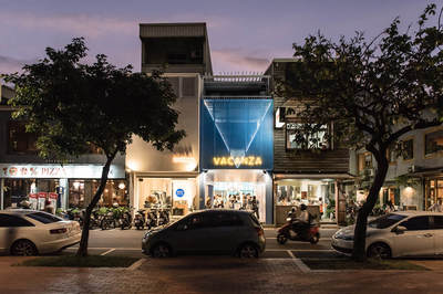 打破街道立面规则,台中一间饰品商店设计
