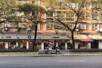 变美、变慢、变温柔,彭浦镇25条街集体宜人化是怎么做到的_上海市规划和自然资源局